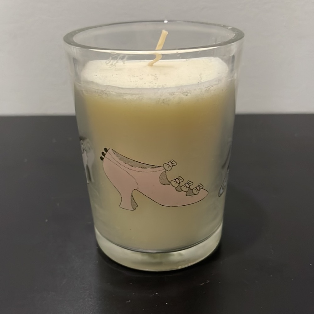 Candle - Picture 2 of 5